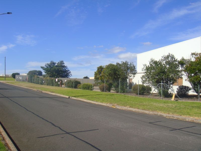 12 Carroll Street, Wilsonton QLD 4350