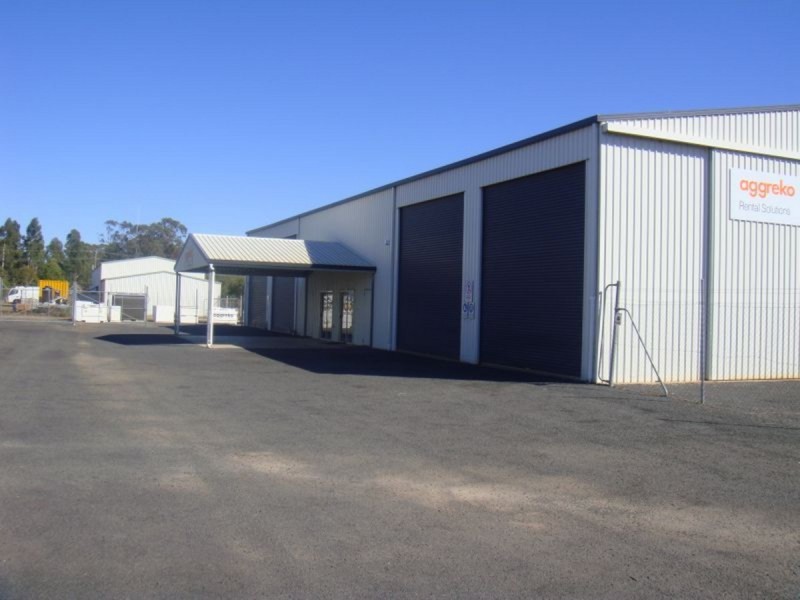 14 – 16 Emmerson Street, Chinchilla QLD 4413