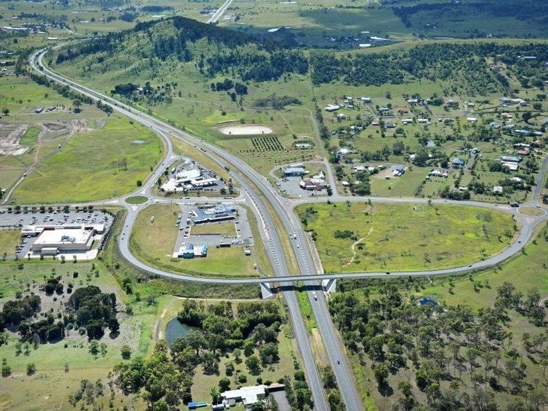 2 3 & 4/2-4 Echidna Place, Plainland QLD 4341