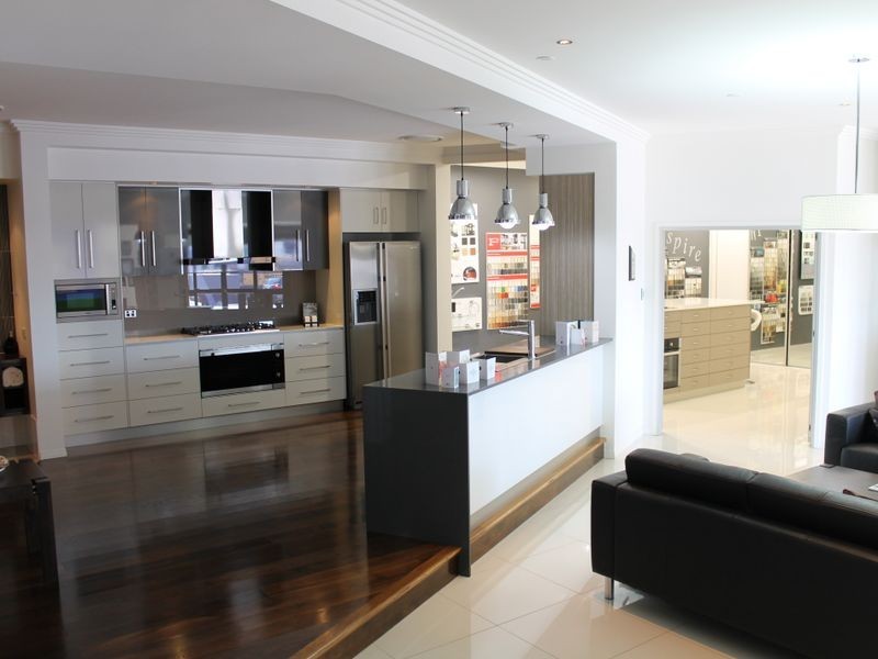 1& 2/648 Ruthven Street, Toowoomba City QLD 4350