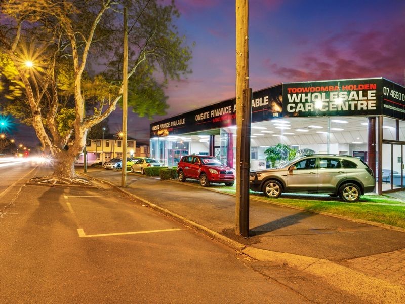 169 James Street, South Toowoomba QLD 4350