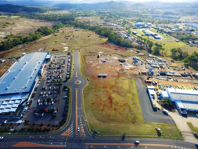 T13/353-359 Anzac Avenue (Cnr Carrel Dr & Anzac Ave), Harristown QLD 4350