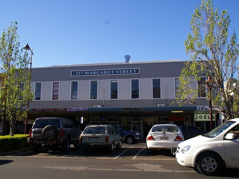 4/217 Margaret Street, Toowoomba City QLD 4350