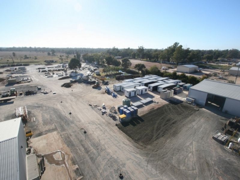 51-63 Downes Road (Warrego Highway), Chinchilla QLD 4413