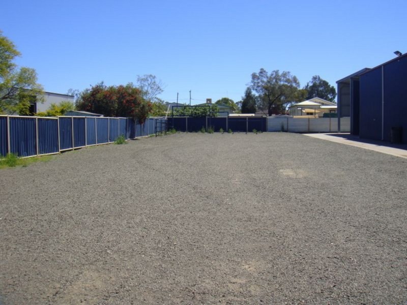 71 Feather Street, Roma QLD 4455