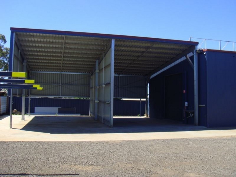 71 Feather Street, Roma QLD 4455