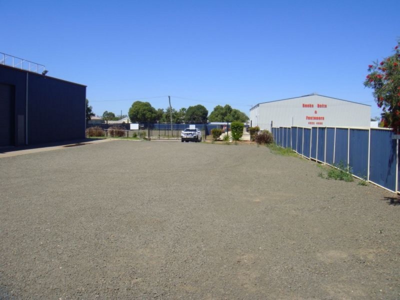 71 Feather Street, Roma QLD 4455