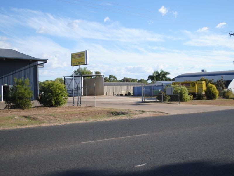 2/2 Campbell Ford Drive, Emerald QLD 4720