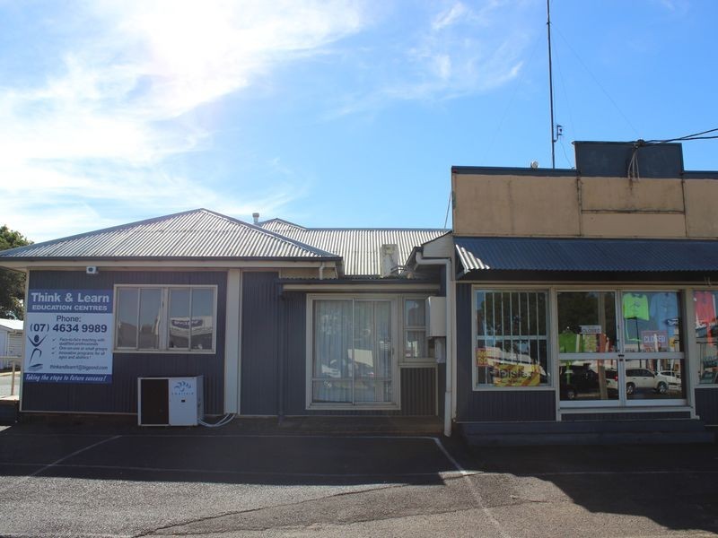 2/143 Anzac Avenue, Harristown QLD 4350
