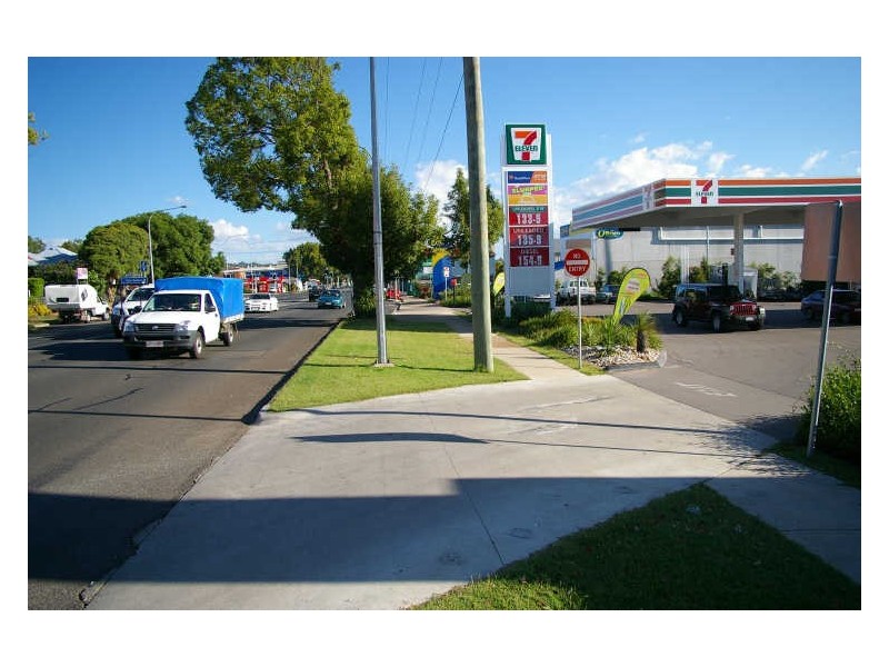 221a – 225 Ruthven Street, North Toowoomba QLD 4350