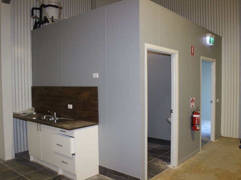 27 Croft Crescent, Harristown QLD 4350