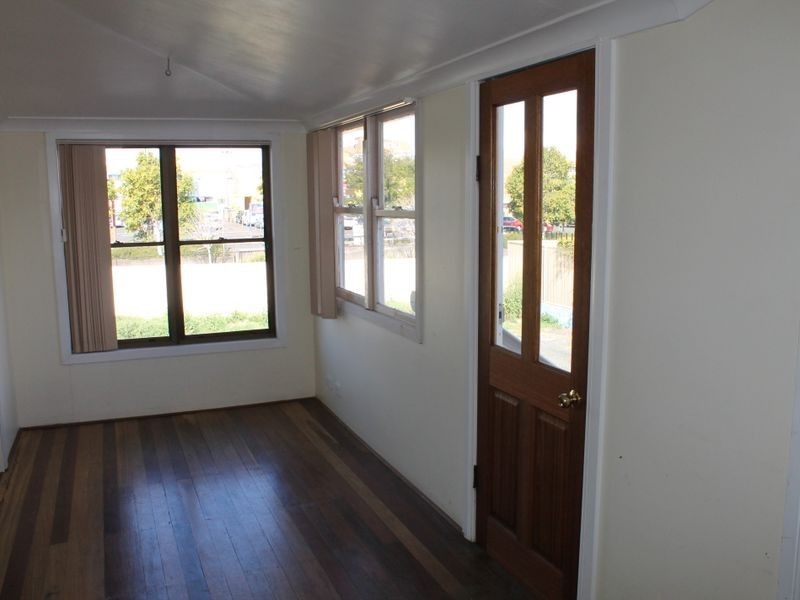 8 Station Street, Toowoomba City QLD 4350