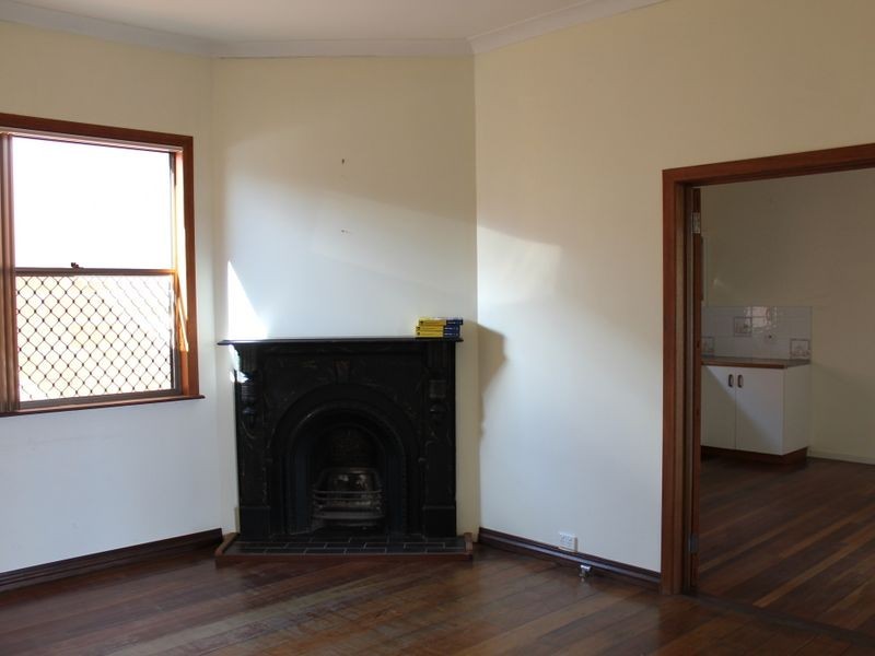 8 Station Street, Toowoomba City QLD 4350