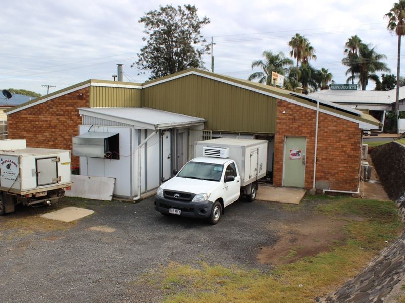 37 Main Street, Meringandan QLD 4352