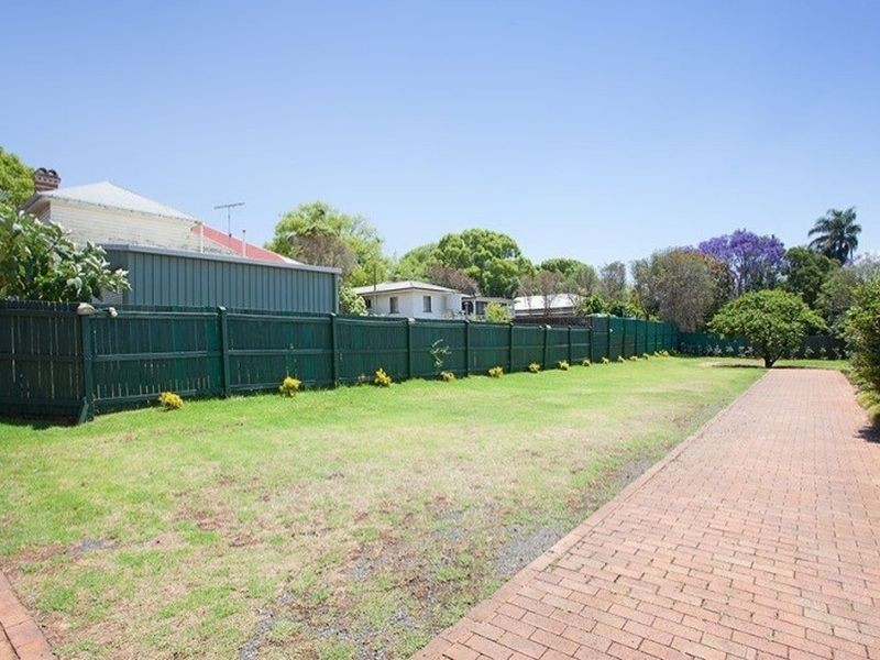 141 Russell Street, Toowoomba City QLD 4350