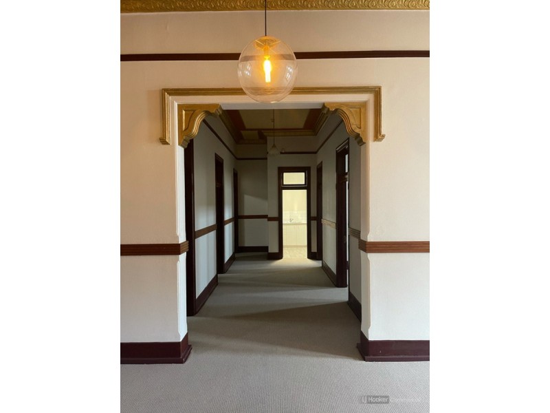Suite 7/456 Ruthven Street, Toowoomba City QLD 4350