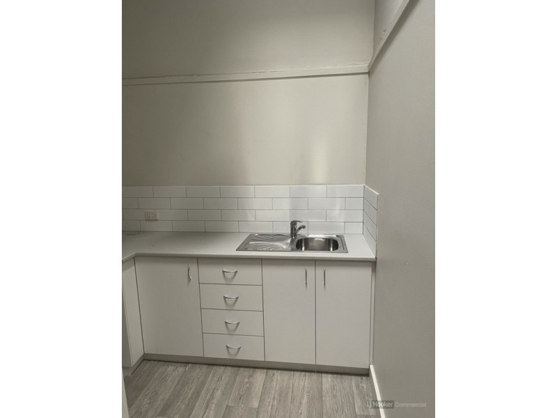 Suite 7/456 Ruthven Street, Toowoomba City QLD 4350