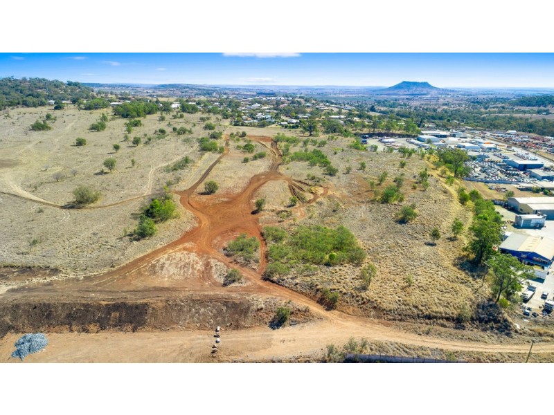 - Torrington Business Park, Torrington QLD 4350