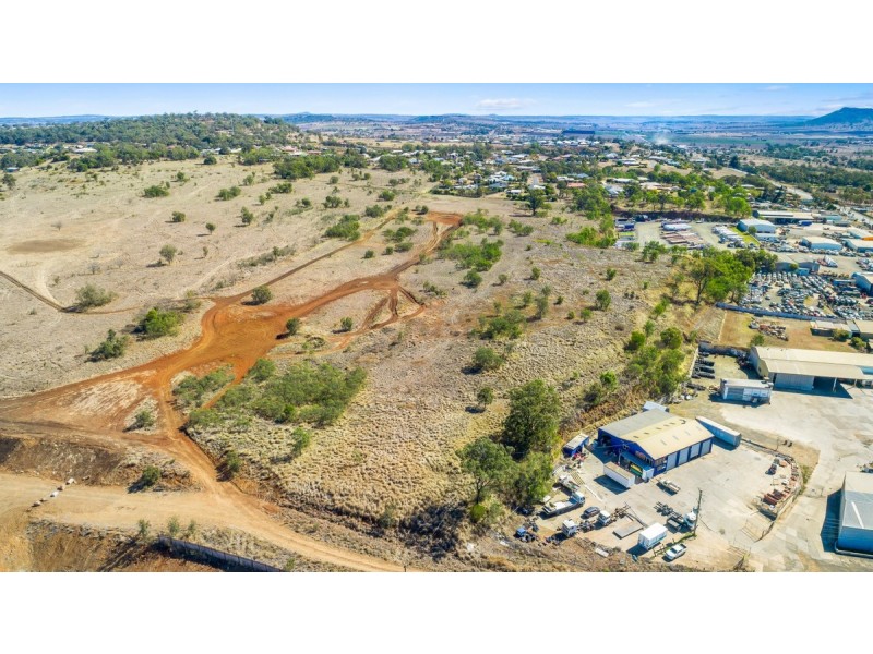 - Torrington Business Park, Torrington QLD 4350