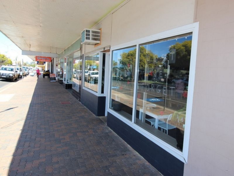 4-6 Wills Street, Charleville QLD 4470