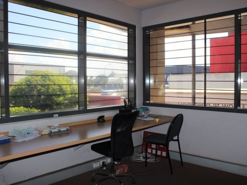 3/7-9 Gardner Court, Wilsonton QLD 4350