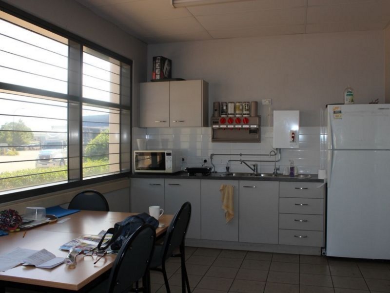3/7-9 Gardner Court, Wilsonton QLD 4350