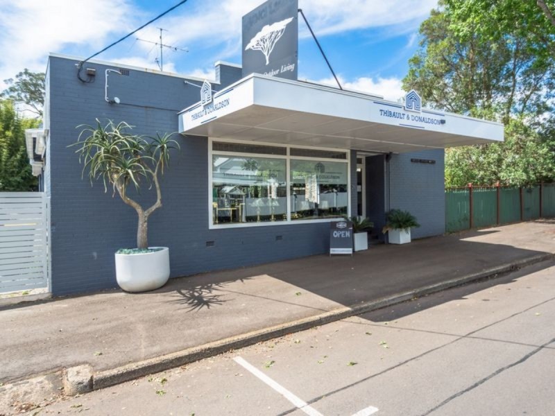 21 Bridge Street, East Toowoomba QLD 4350