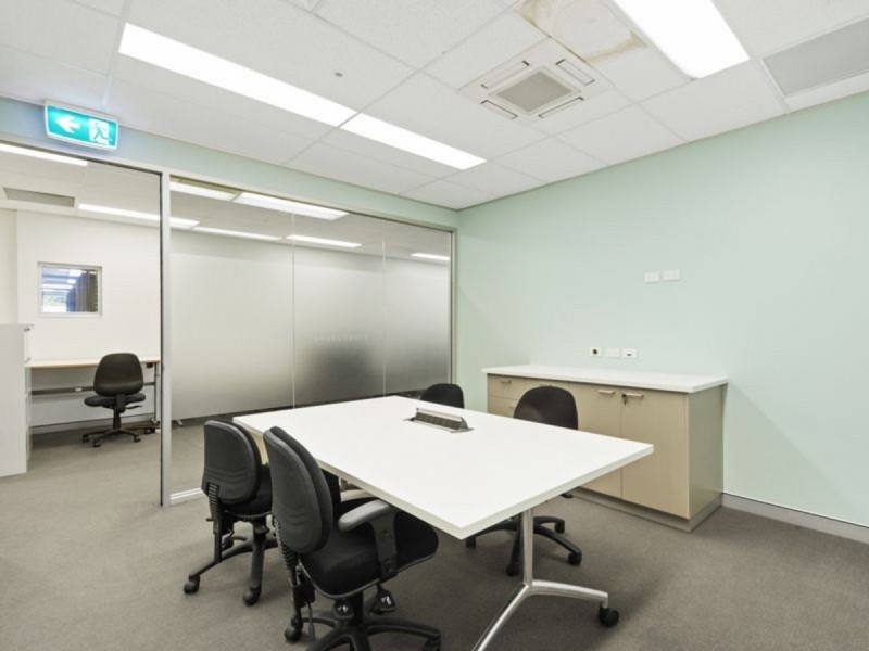 Suite 9/195 Hume Street, Toowoomba City QLD 4350