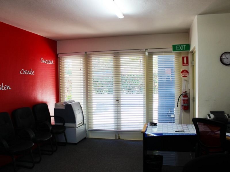 Suite 2/74 Margaret Street, East Toowoomba QLD 4350