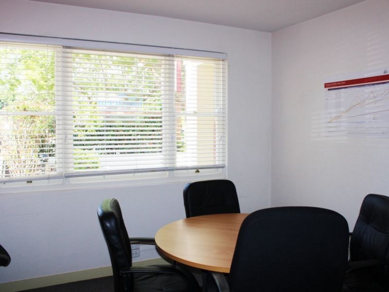 Suite 2/74 Margaret Street, East Toowoomba QLD 4350