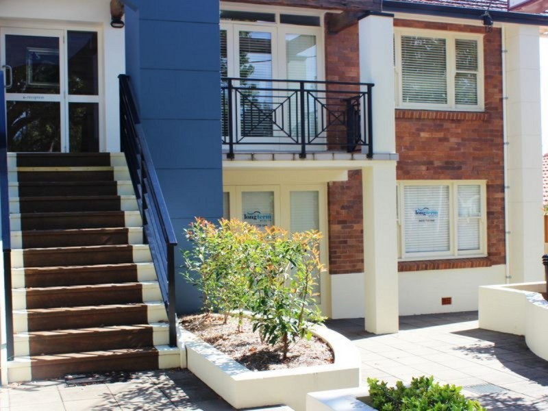 Suite 2/74 Margaret Street, East Toowoomba QLD 4350