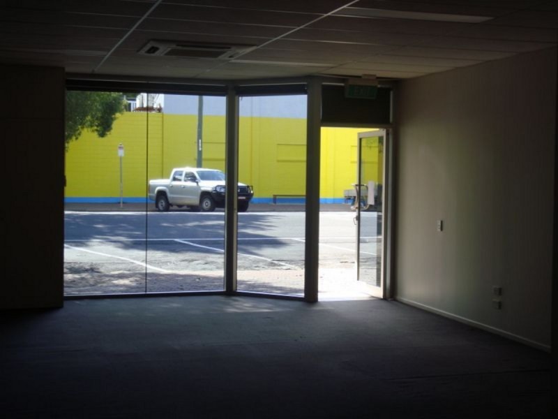 2a/42 Wyndham Street, Roma QLD 4455