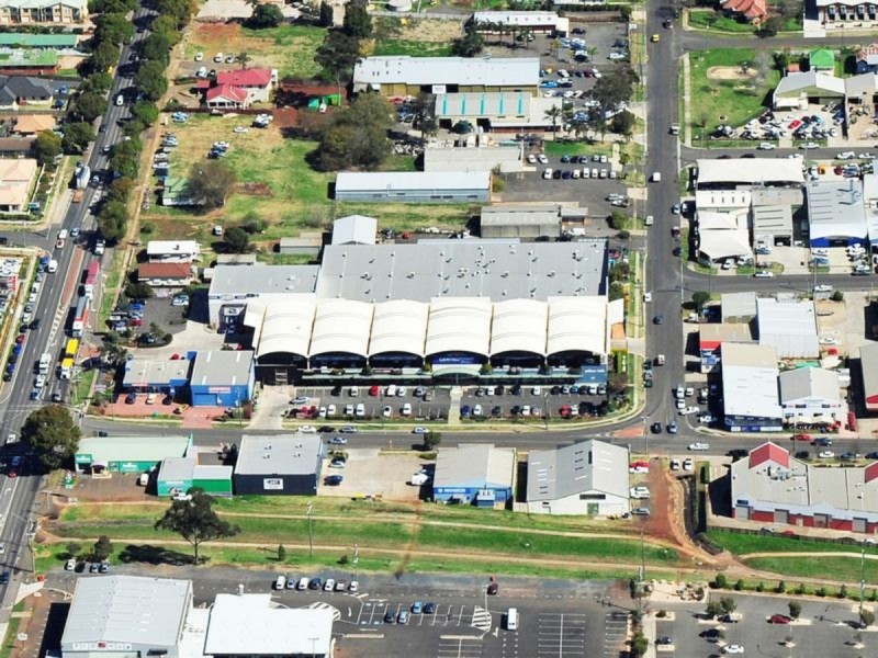 2A Goggs Street, Toowoomba QLD 4350