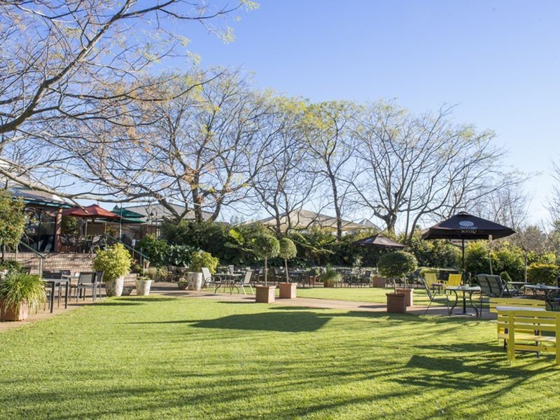 0 – Kingfishers Cafe & Restaurant, Toowoomba QLD 4350