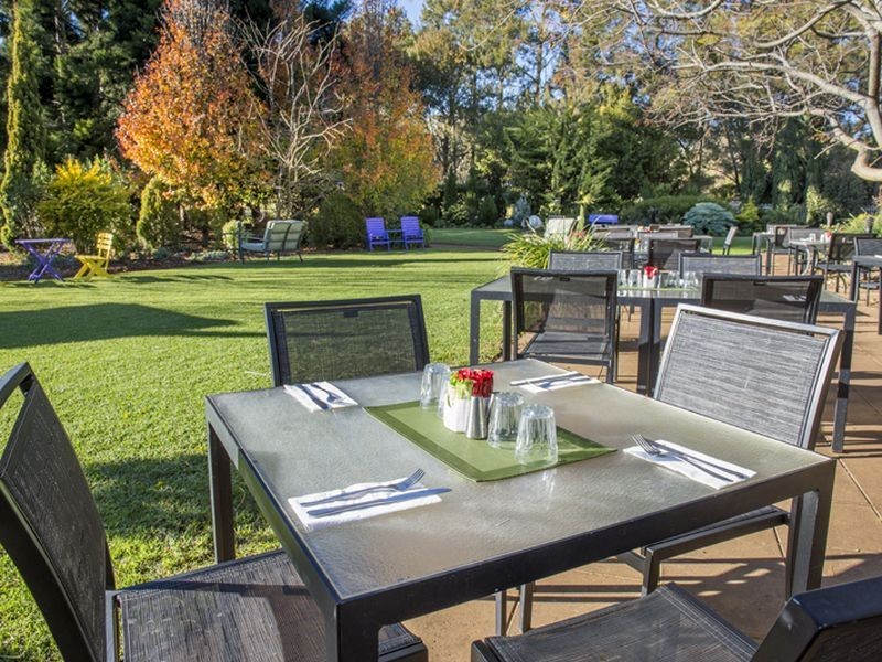 0 – Kingfishers Cafe & Restaurant, Toowoomba QLD 4350