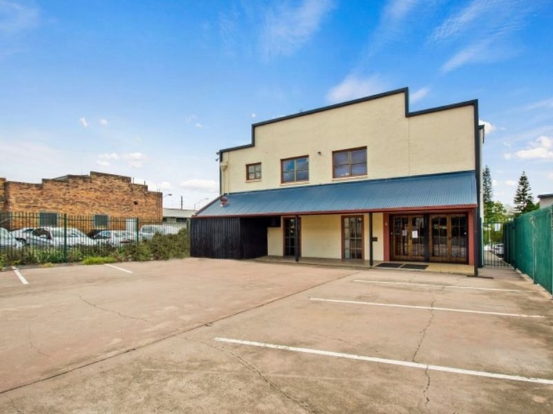 5 Bell Street, Toowoomba City QLD 4350