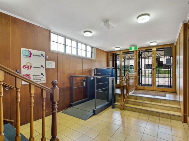 5 Bell Street, Toowoomba City QLD 4350