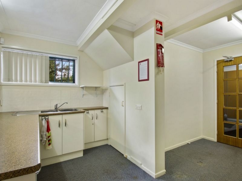 5 Bell Street, Toowoomba City QLD 4350