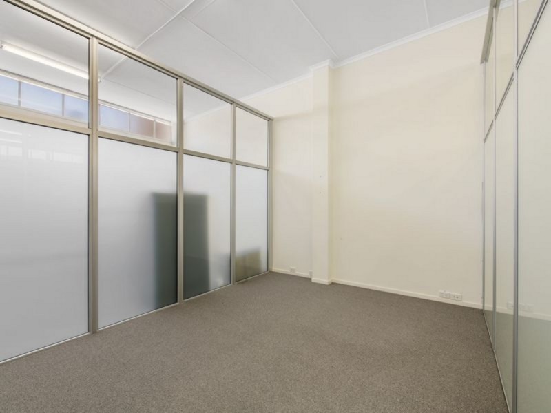 4 Hall Lane, Toowoomba QLD 4350