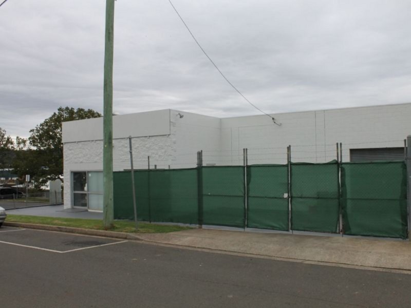 2 Taylor Street, Toowoomba QLD 4350