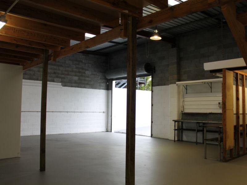 2 Taylor Street, Toowoomba QLD 4350