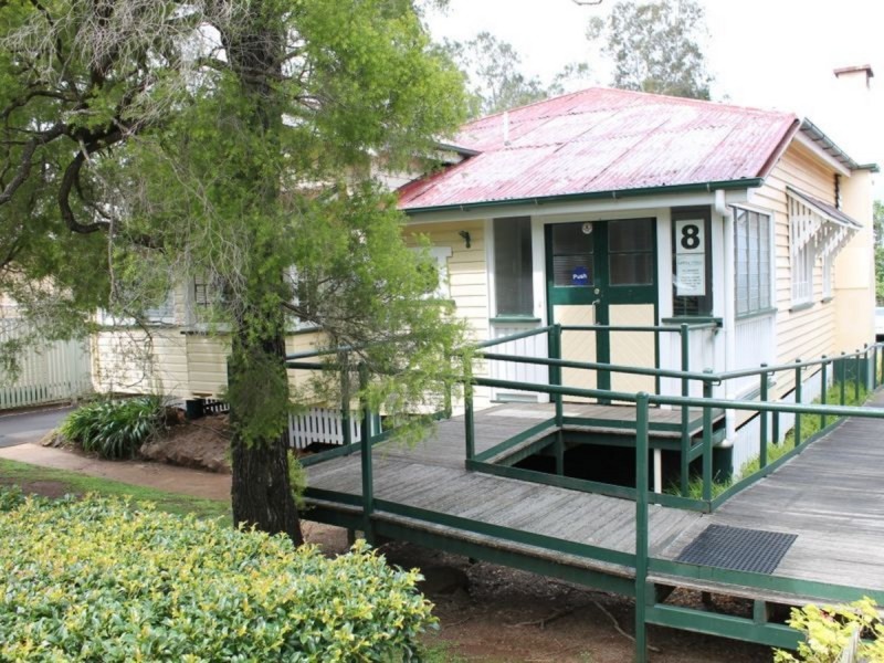 8 Rens Street, Toowoomba QLD 4350