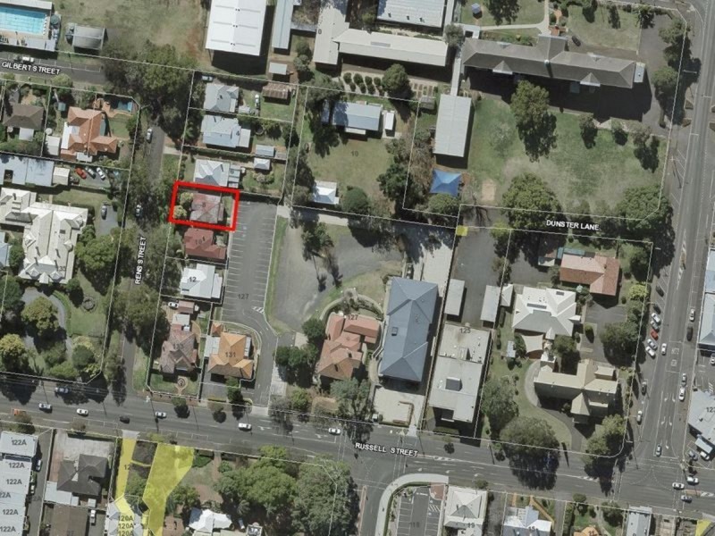 8 Rens Street, Toowoomba QLD 4350