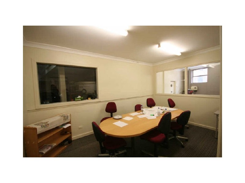 2 Gladstone Street, Newtown NSW 2042