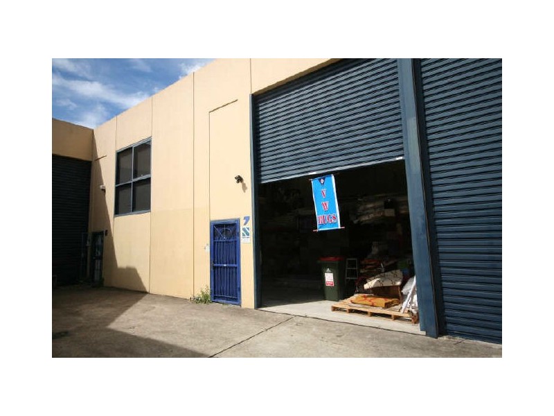 Factory 7/13-21 Cadogan St, Marrickville NSW 2204