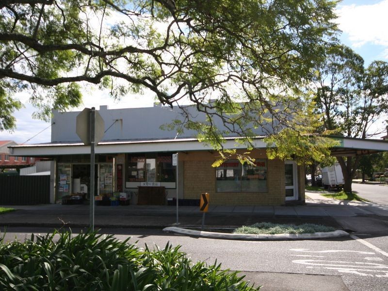 26 Fourth Ave, Campsie NSW 2194