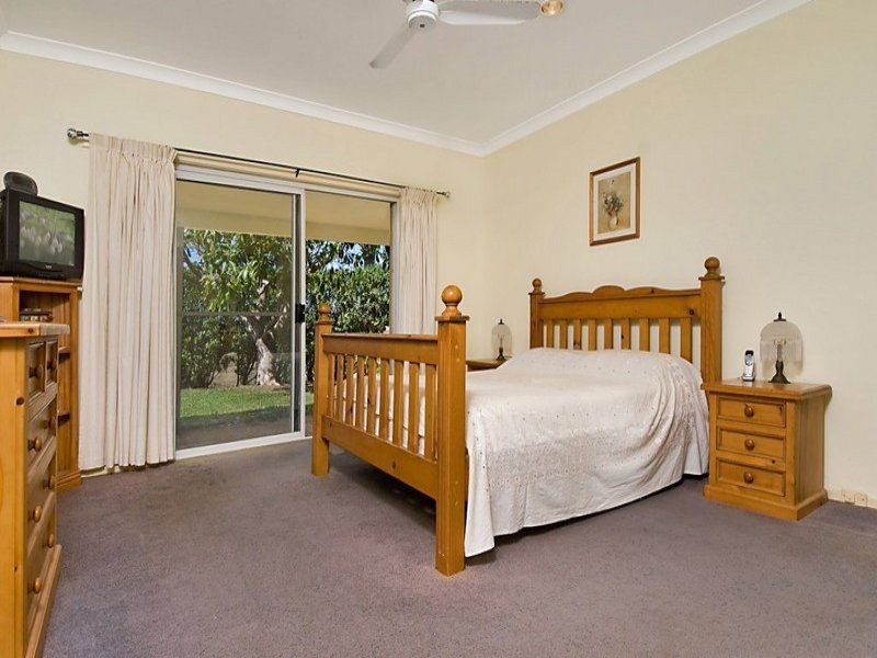 8 Killen Falls Drive, Tintenbar NSW 2478