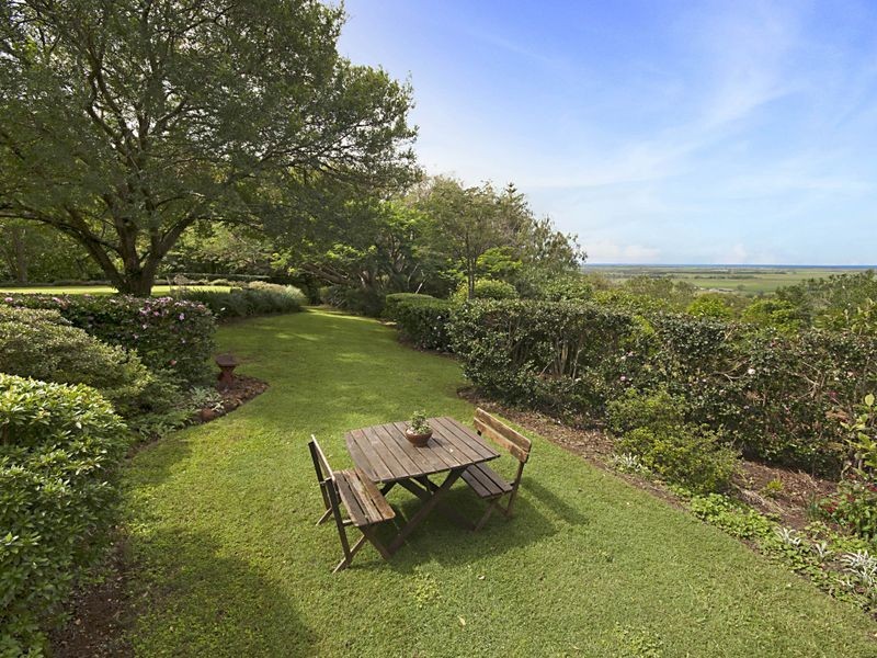 27 Towalbyn Place, Alstonville NSW 2477