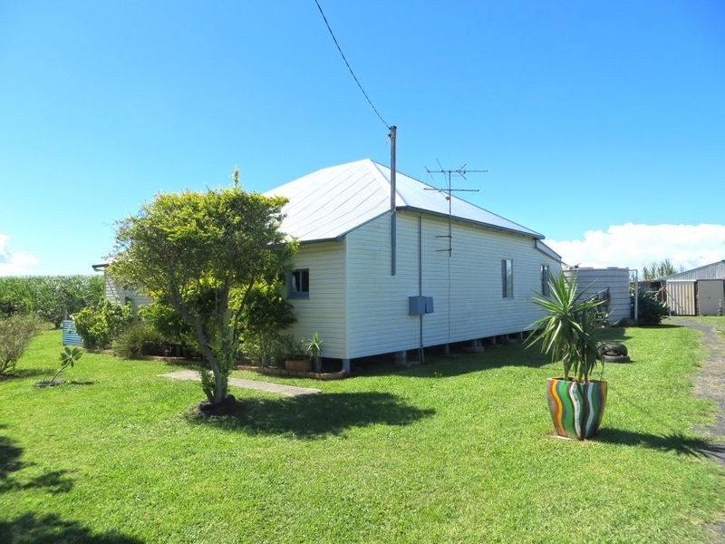 1066 River Drive, Empire Vale NSW 2478