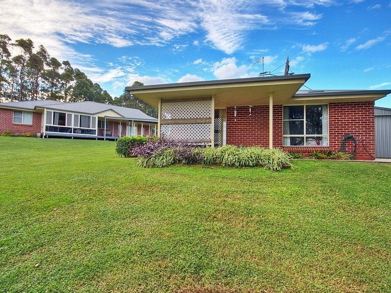 16 Davey Road, Uralba NSW 2477